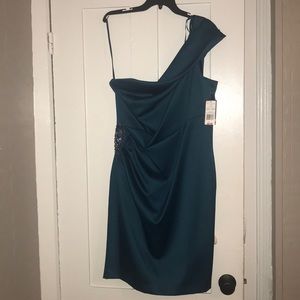 Jessica Howard One Shoulder Cocktail Dress